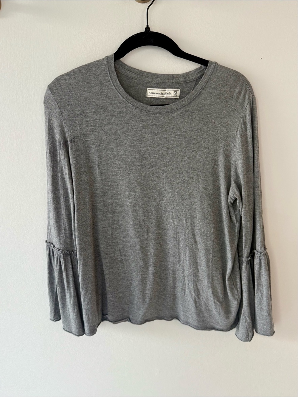 Abercrombie & Fitch Women's Gray Long-Sleeve Bell Sleeve Top